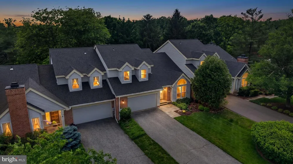 6 NEARFIELD ROAD Lutherville Timonium, MD 21093