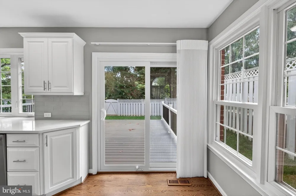 6 NEARFIELD ROAD Lutherville Timonium, MD 21093