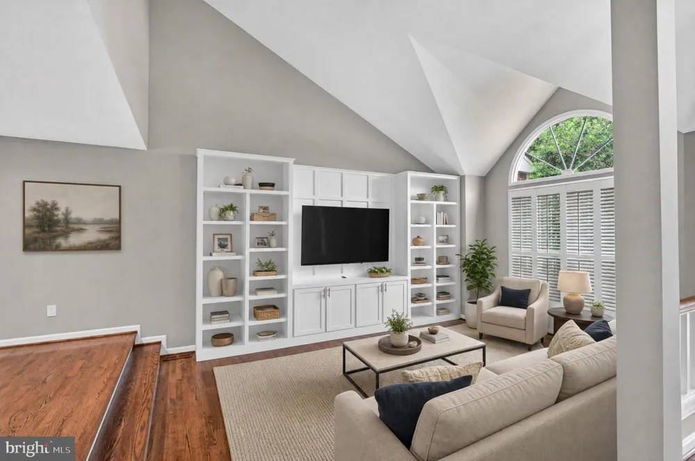 6 NEARFIELD ROAD Lutherville Timonium, MD 21093