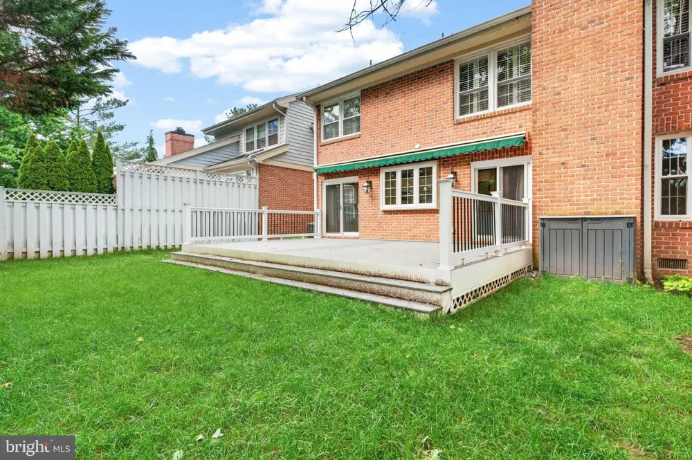 6 NEARFIELD ROAD Lutherville Timonium, MD 21093