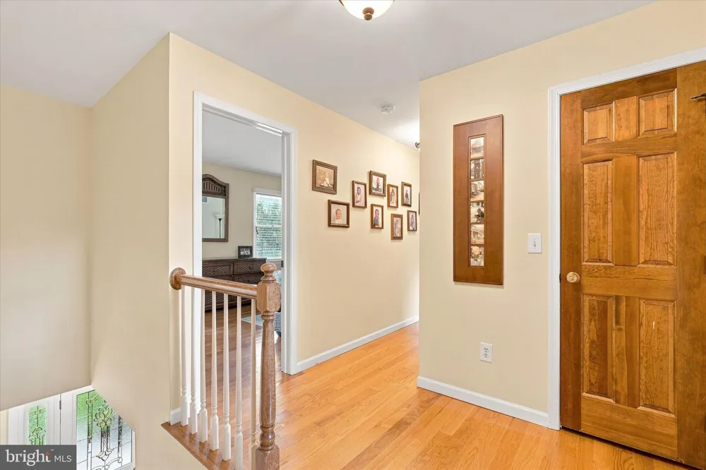 264 BEACHVIEW AVENUE Manahawkin, NJ 08050