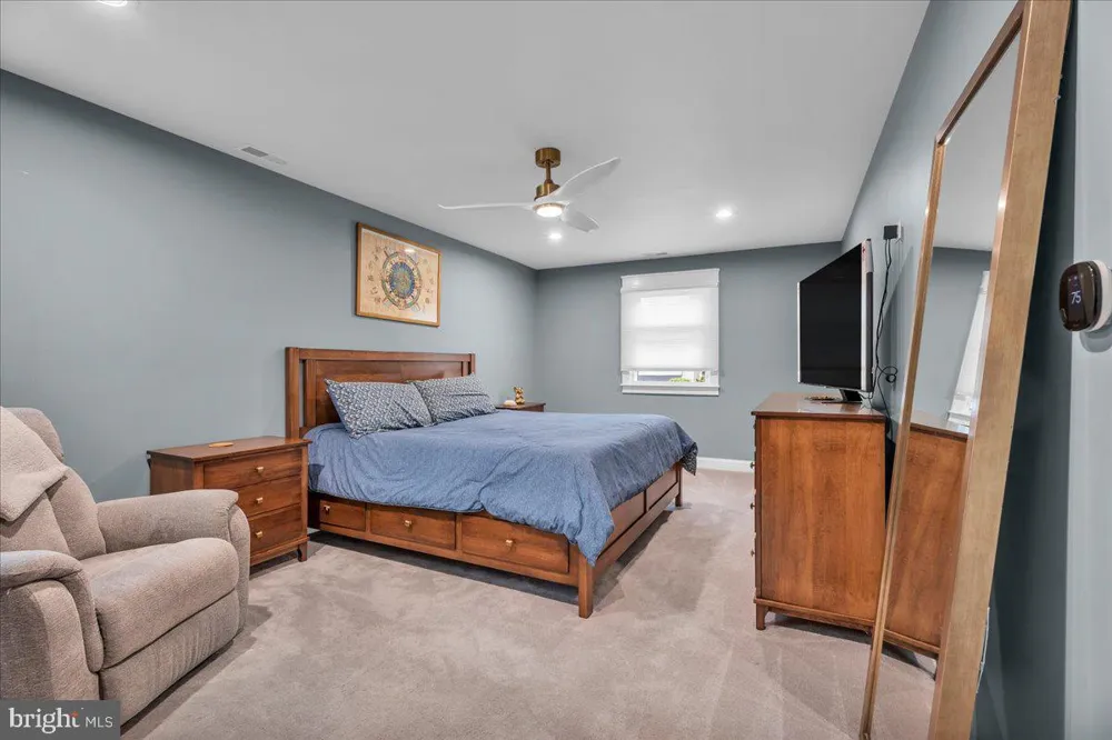 430 HIALEAH DRIVE Cherry Hill, NJ 08002