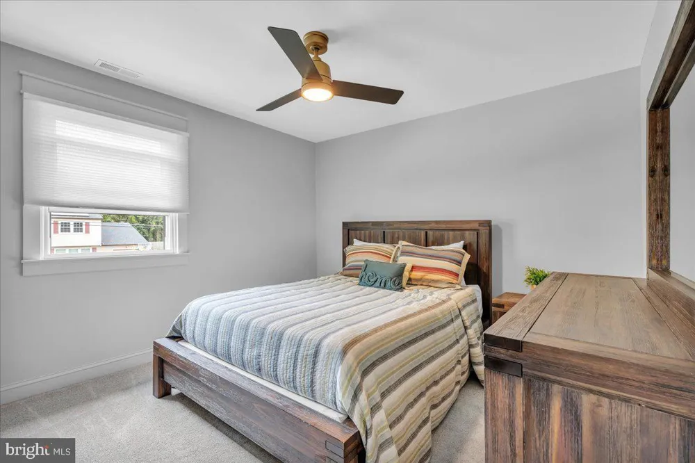 430 HIALEAH DRIVE Cherry Hill, NJ 08002