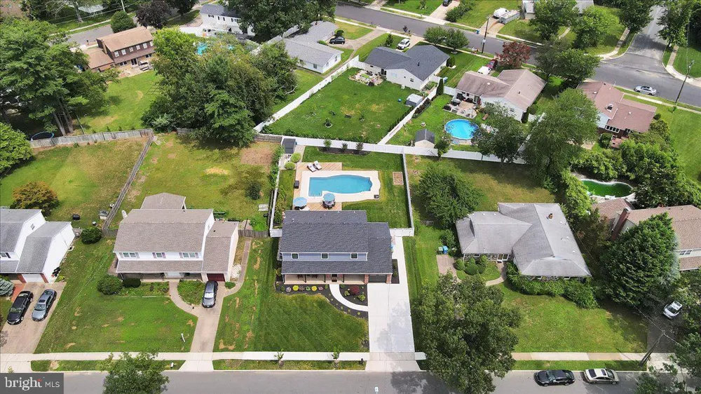 430 HIALEAH DRIVE Cherry Hill, NJ 08002