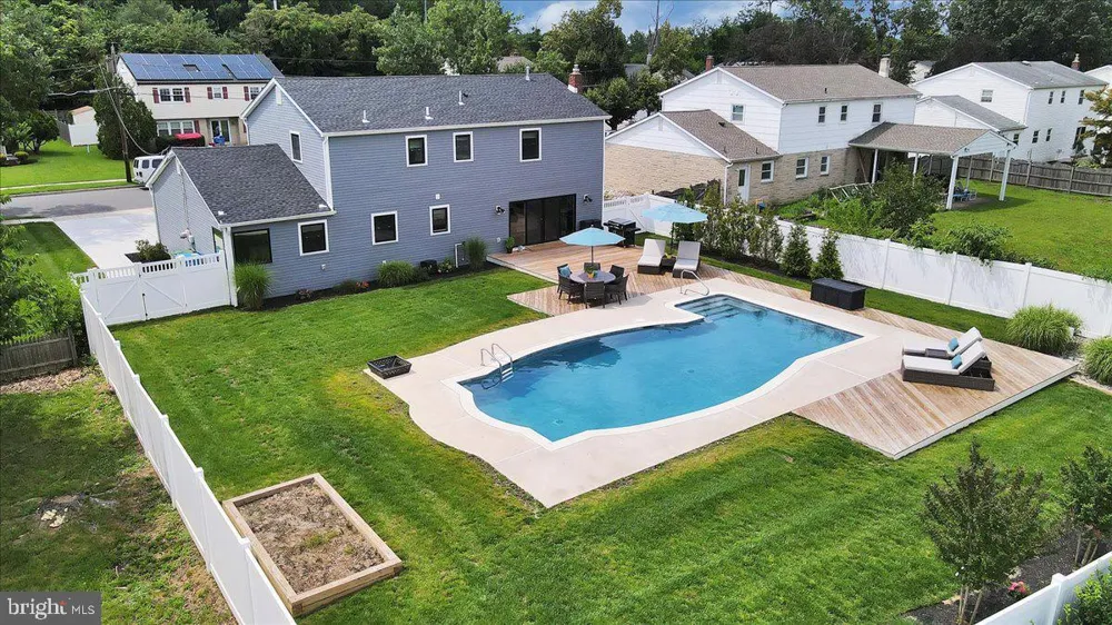 430 HIALEAH DRIVE Cherry Hill, NJ 08002