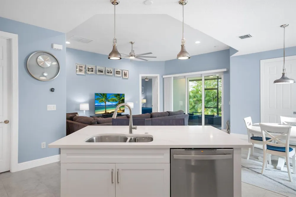 6151 Bella Rosa Lane Vero Beach, FL 32966