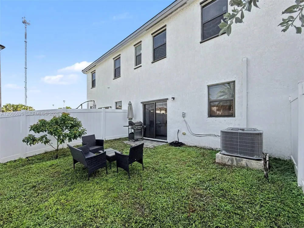 20374 NW 4th Path Miami Gardens, FL 33169