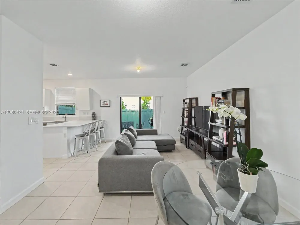 20374 NW 4th Path Miami Gardens, FL 33169