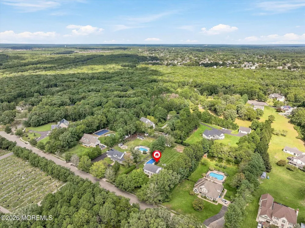 264 Beachview Avenue Manahawkin, NJ 08050