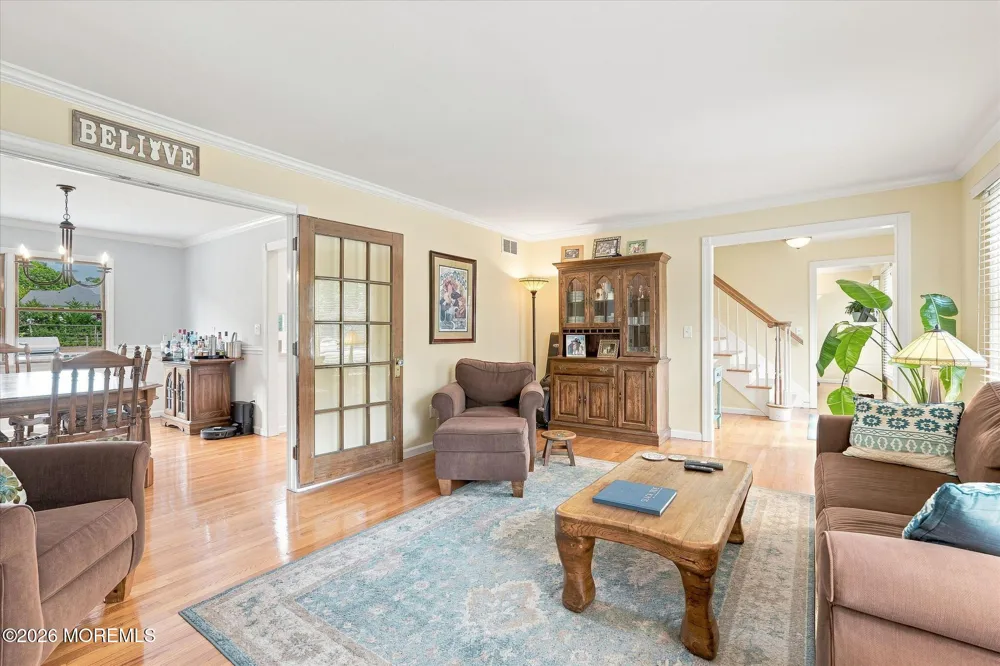 264 Beachview Avenue Manahawkin, NJ 08050