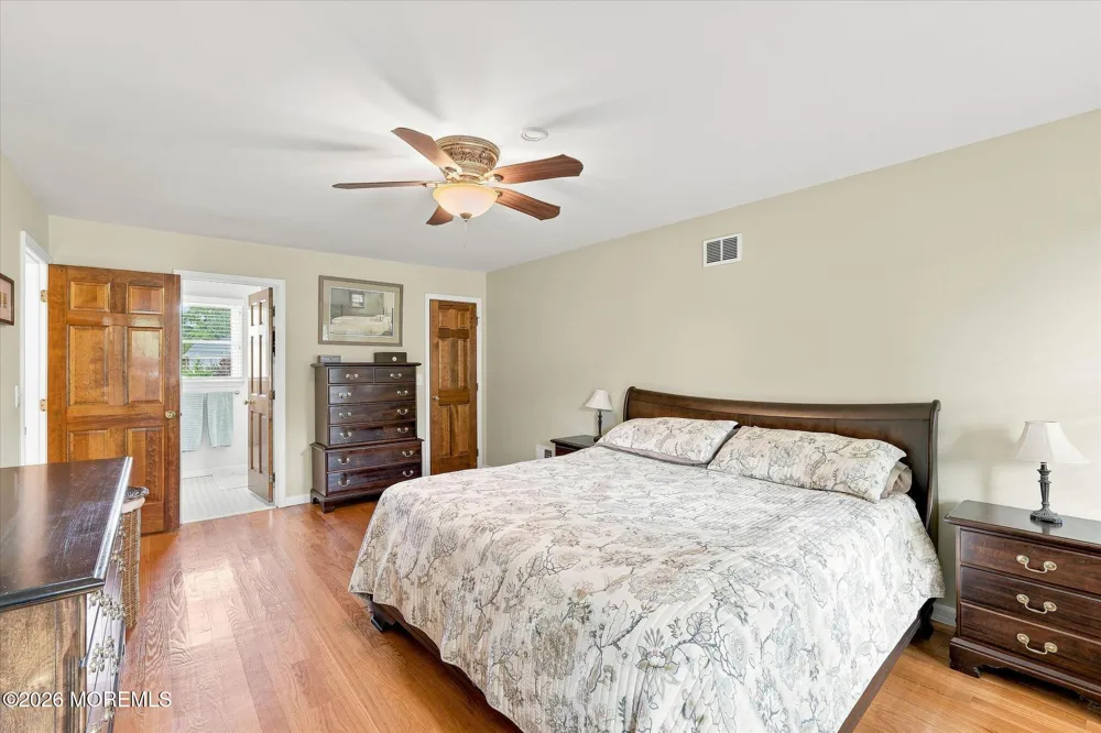 264 Beachview Avenue Manahawkin, NJ 08050