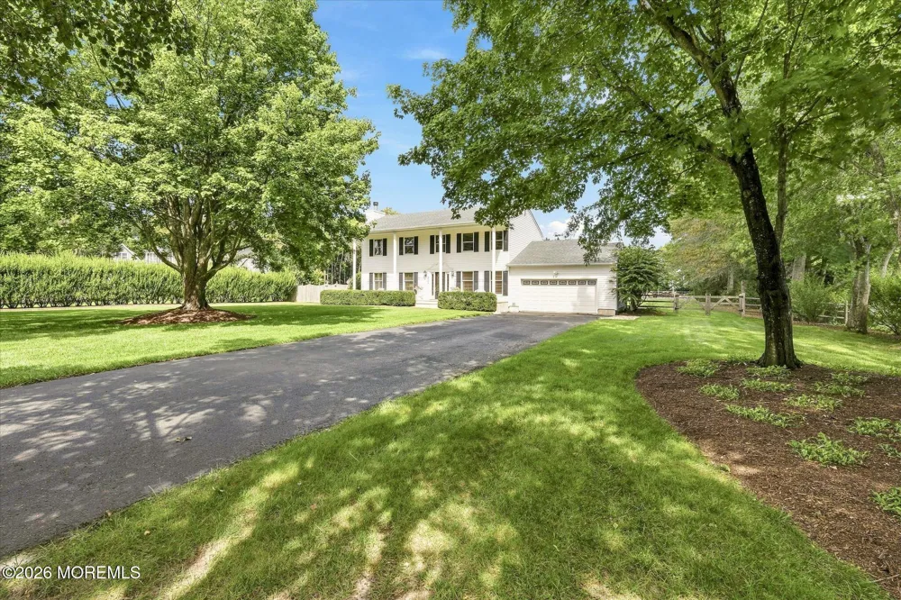 264 Beachview Avenue Manahawkin, NJ 08050