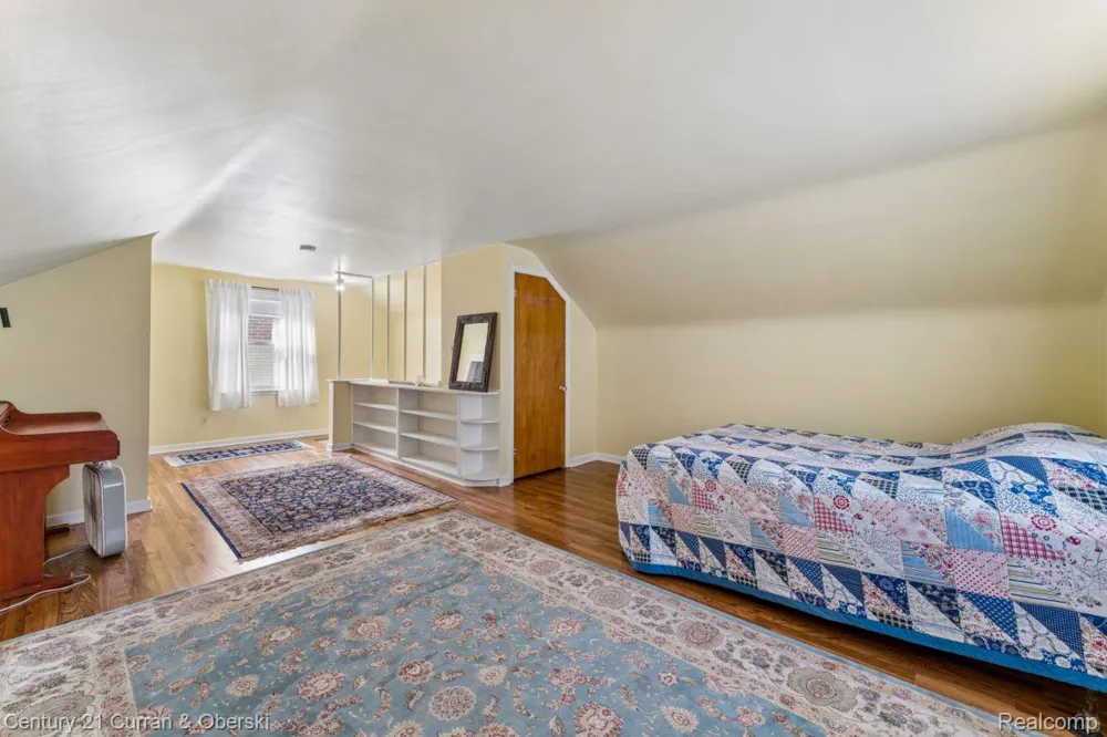1723 Franklin Street Dearborn City, MI 48128