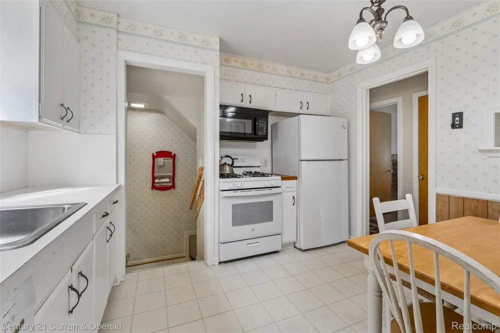 1723 Franklin Street Dearborn City, MI 48128