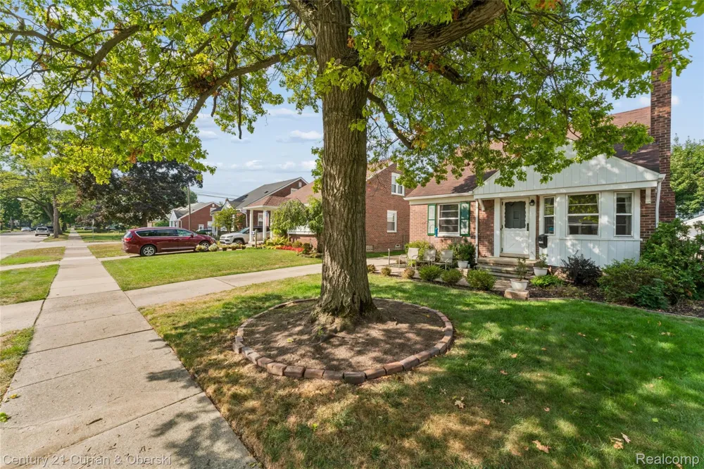 1723 Franklin Street Dearborn City, MI 48128