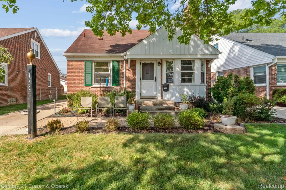 1723 Franklin Street Dearborn City, MI 48128
