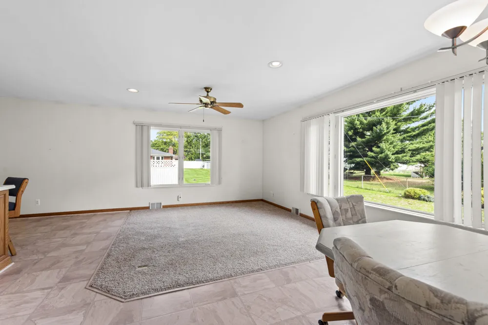 8921 Ardel Drive Sterling Heights City, MI 48314