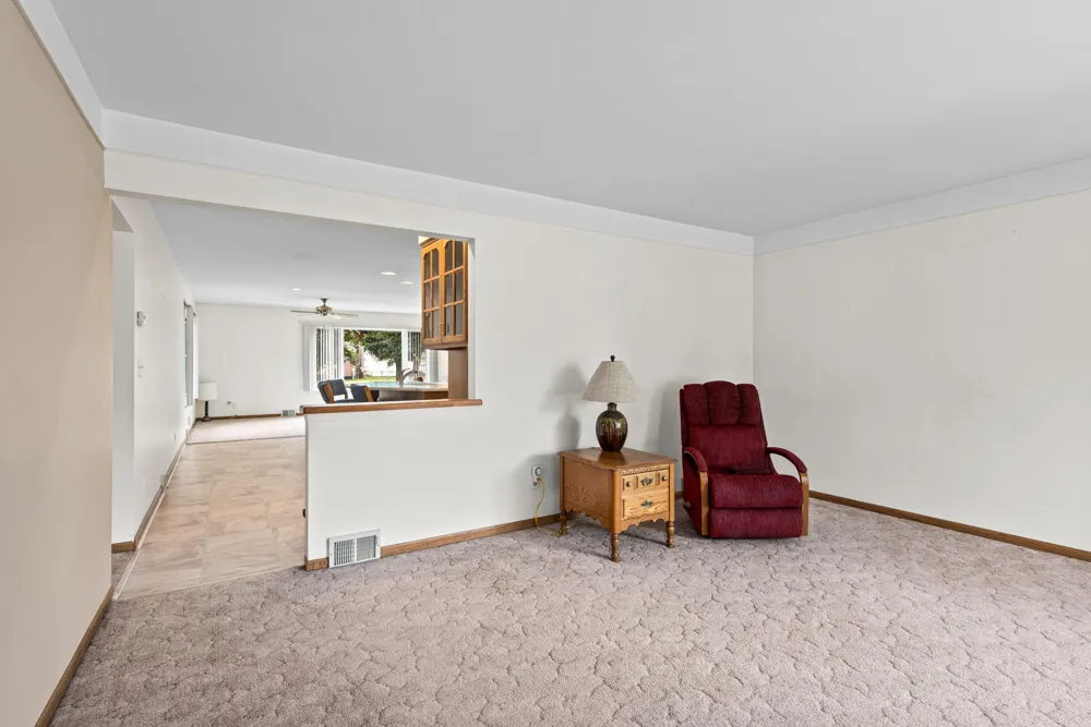 8921 Ardel Drive Sterling Heights City, MI 48314