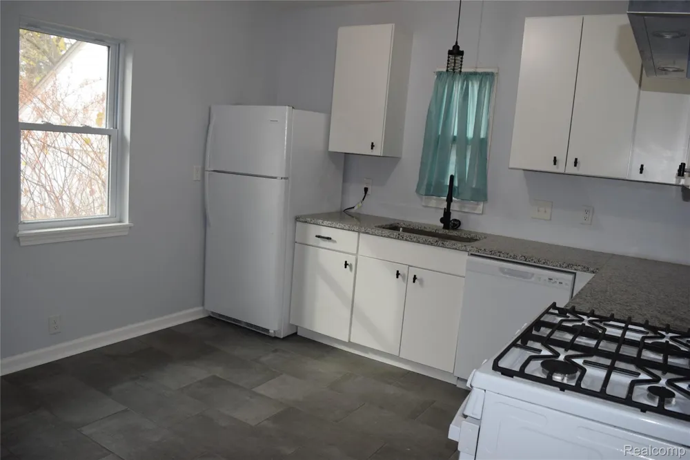 315 Voorheis Unit A Pontiac City, MI 48341