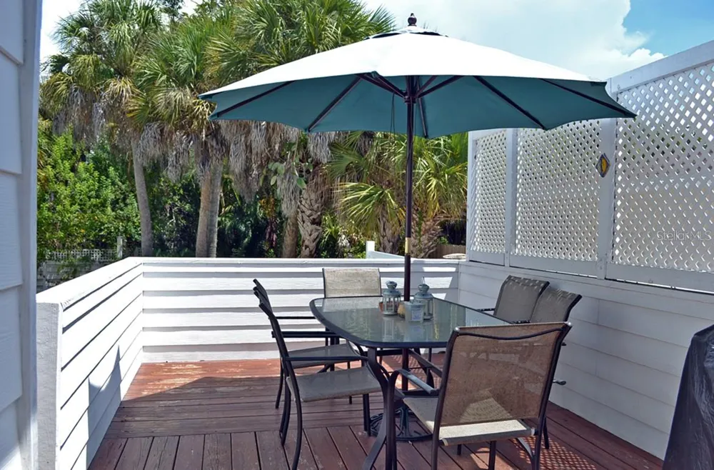 5157 SANDY BEACH AVENUE Sarasota, FL 34242