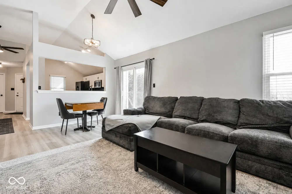 9516 Aberdare Drive Indianapolis, IN 46250