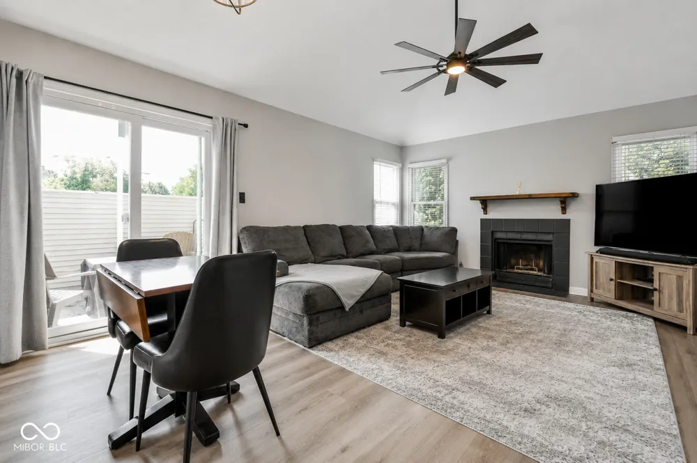9516 Aberdare Drive Indianapolis, IN 46250