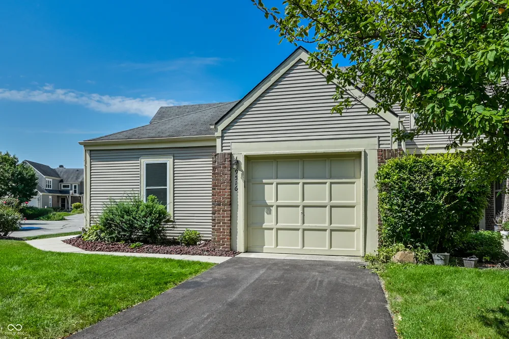 9516 Aberdare Drive Indianapolis, IN 46250