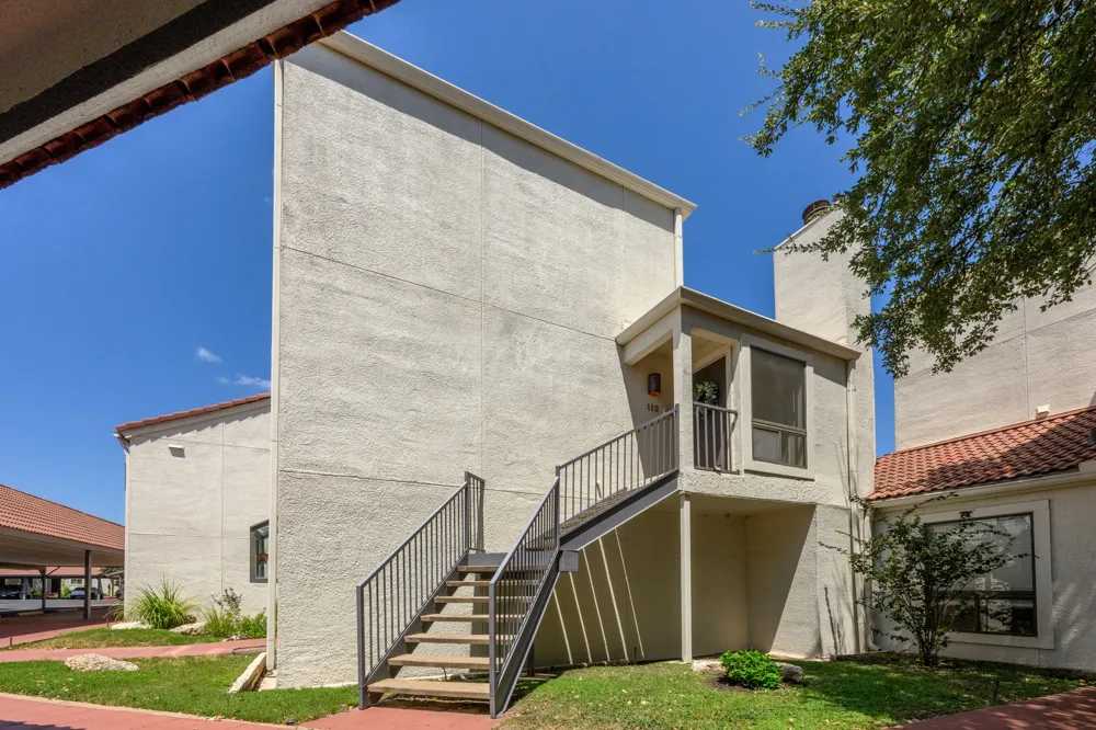 2918 Ranch Road 620 #B112 Austin, TX 78734