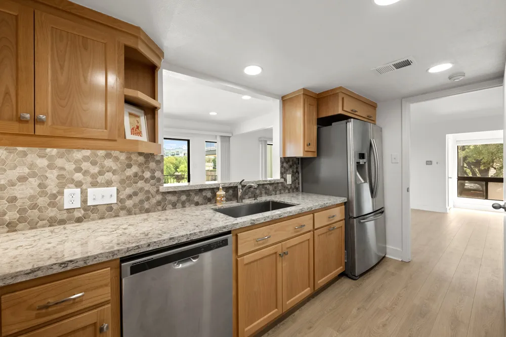 2918 Ranch Road 620 #B112 Austin, TX 78734