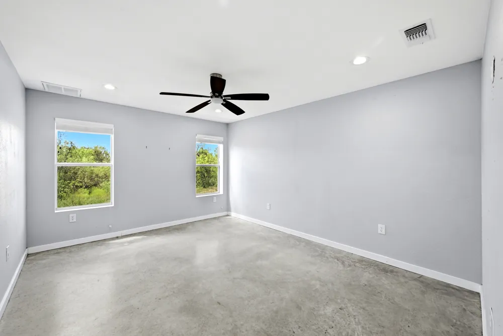 4001 Barth Road Lockhart, TX 78644
