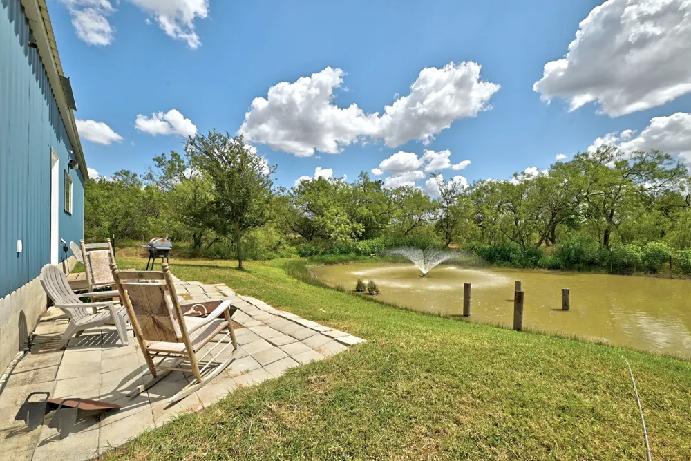 4001 Barth Road Lockhart, TX 78644
