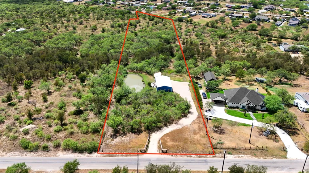 4001 Barth Road Lockhart, TX 78644