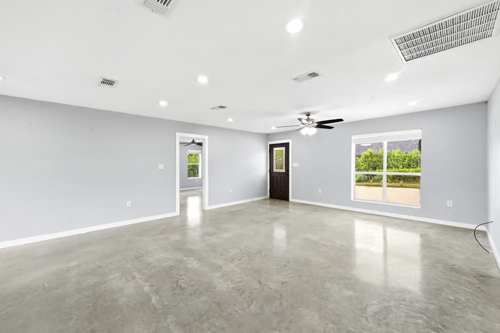 4001 Barth Road Lockhart, TX 78644