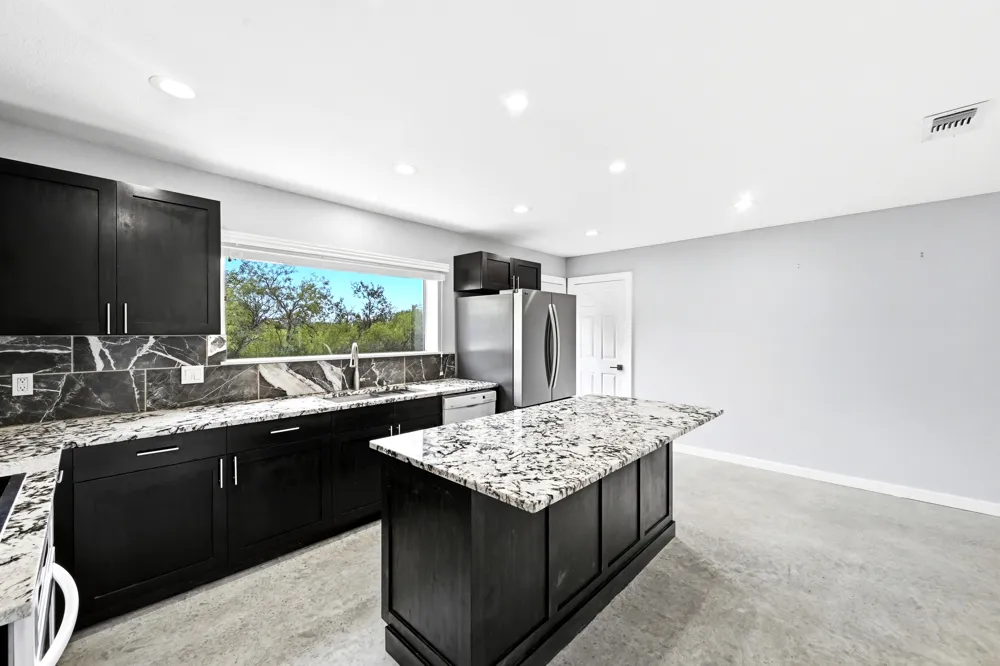 4001 Barth Road Lockhart, TX 78644