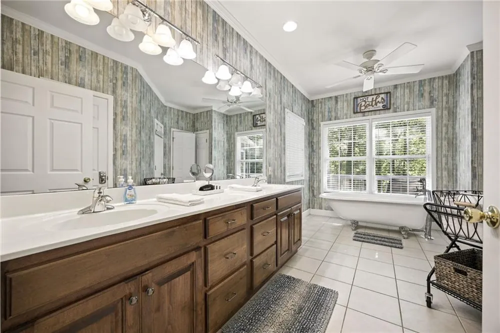504 Sams Road Dawsonville, GA 30534