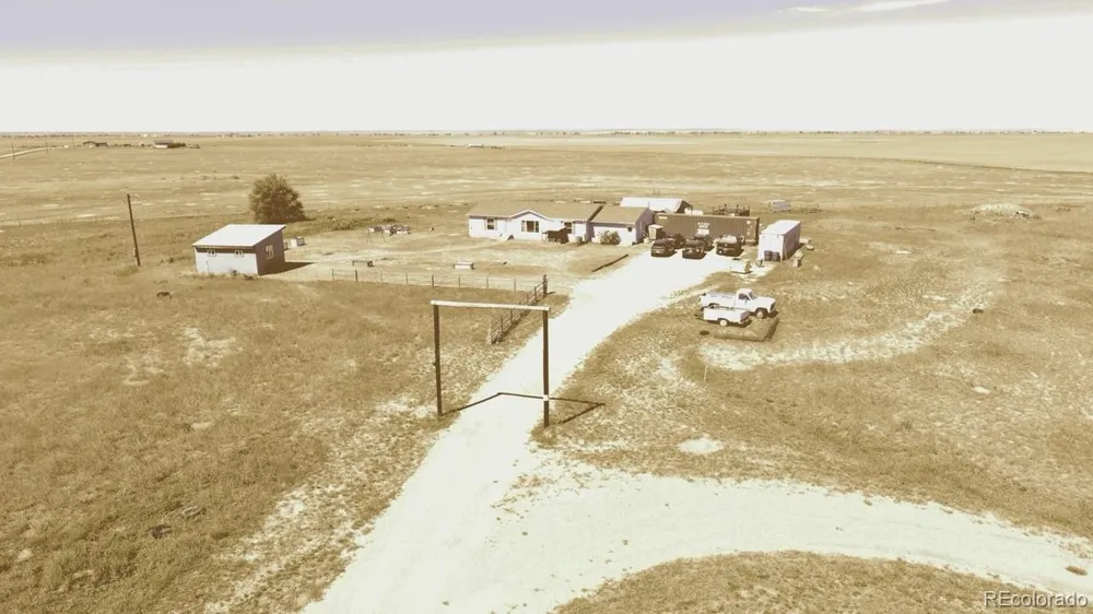 5505 Behrens Road Byers, CO 80103