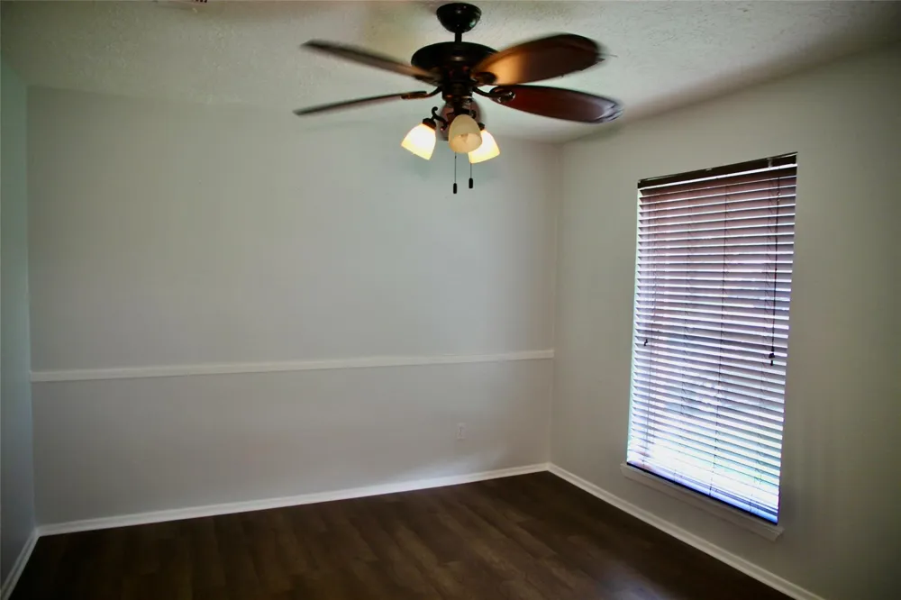 6209 Creekside Lane League City, TX 77573