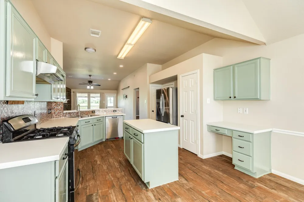 3425 Van Ness Drive Alvin, TX 77511