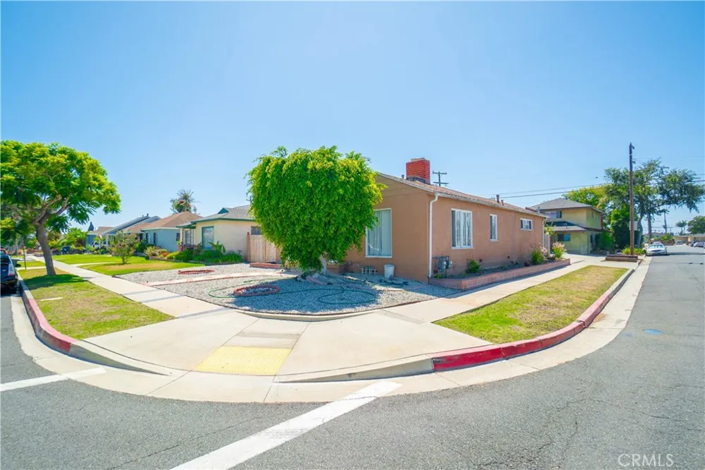 15401 Faysmith Gardena, CA 90249
