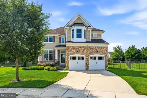 7 TRANSOM COURT