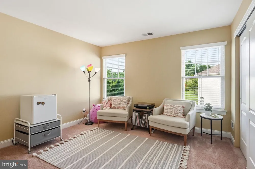 7 TRANSOM COURT Mount Laurel, NJ 08054