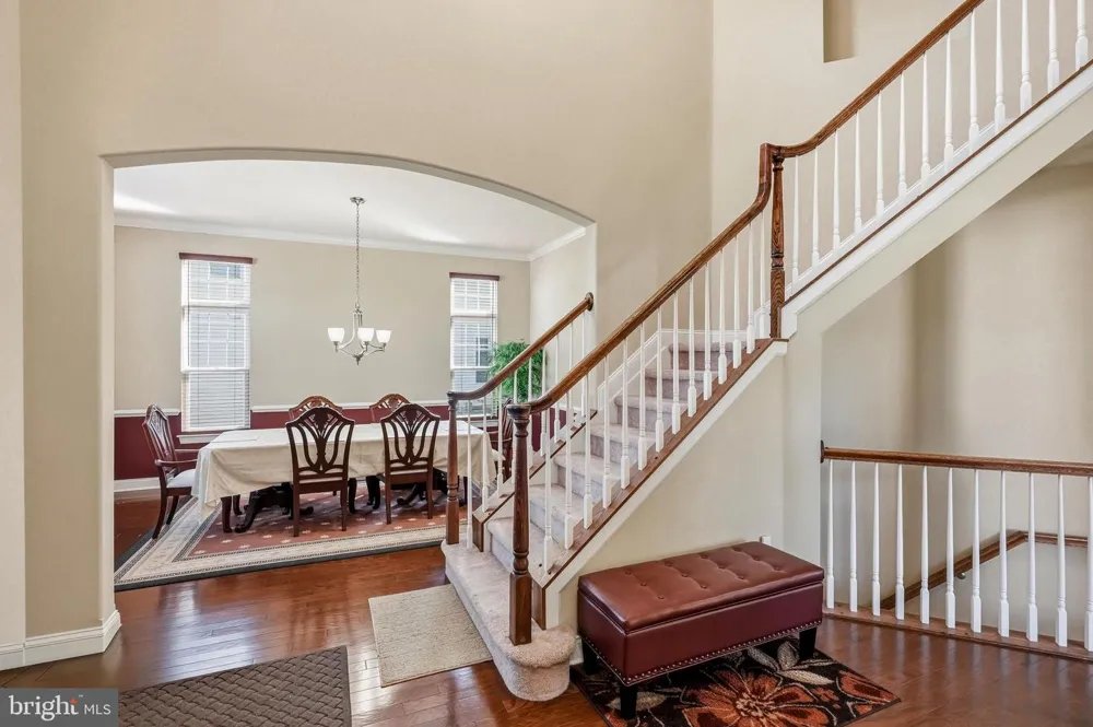 7 TRANSOM COURT Mount Laurel, NJ 08054