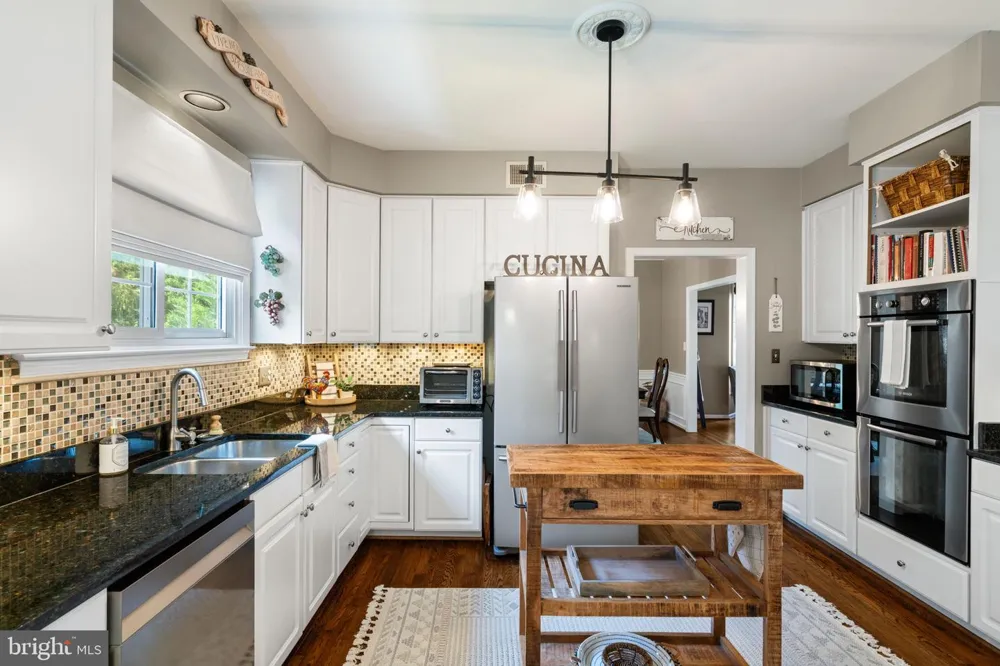 15547 ATTERBURY COURT Dumfries, VA 22025