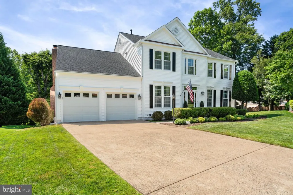 15547 ATTERBURY COURT Dumfries, VA 22025