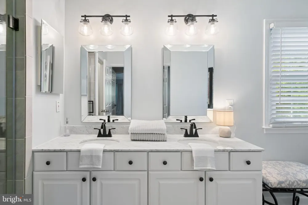 15547 ATTERBURY COURT Dumfries, VA 22025