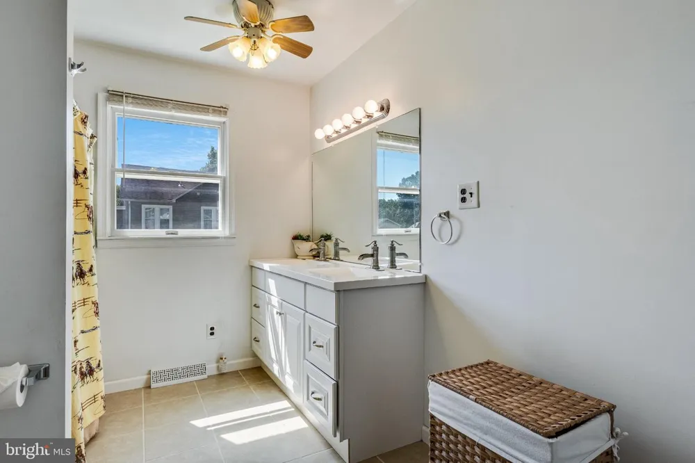 9300 BEAVERDAM ROAD Nanjemoy, MD 20662