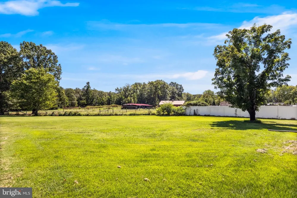 9300 BEAVERDAM ROAD Nanjemoy, MD 20662