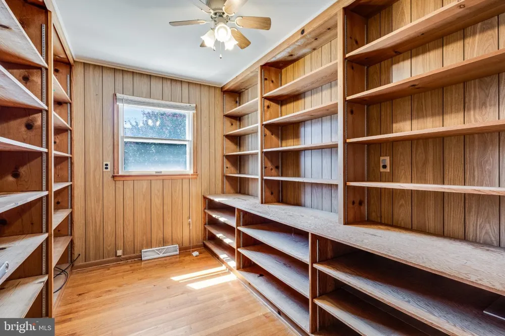9300 BEAVERDAM ROAD Nanjemoy, MD 20662