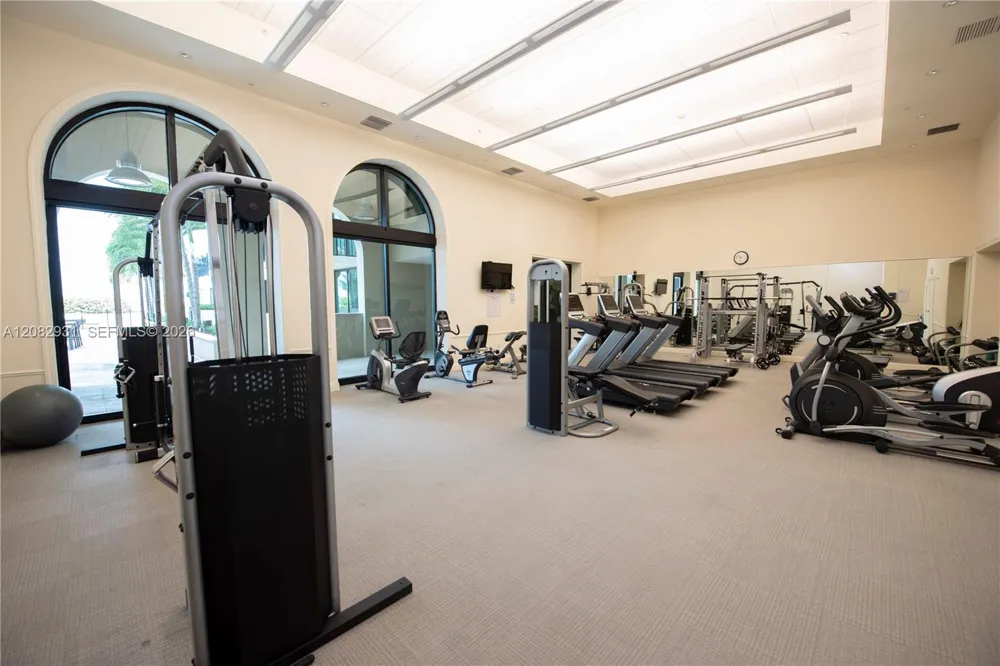 1300 Ponce De Leon Blvd #605 Coral Gables, FL 33134