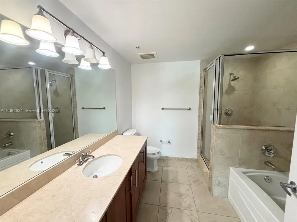 1300 Ponce De Leon Blvd #605 Coral Gables, FL 33134